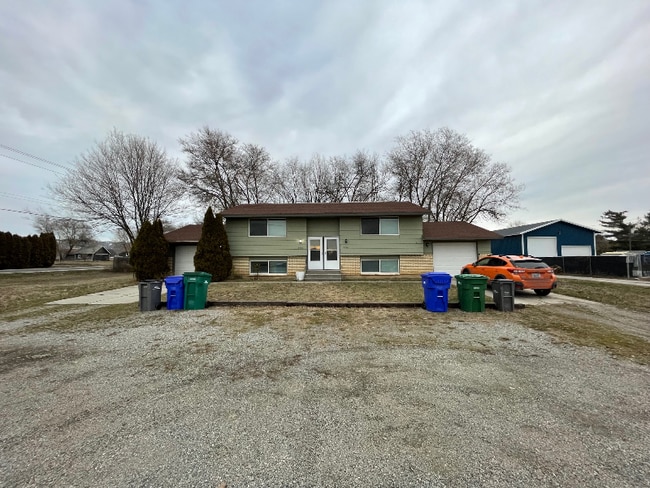 property at 4720 N Campbell Rd