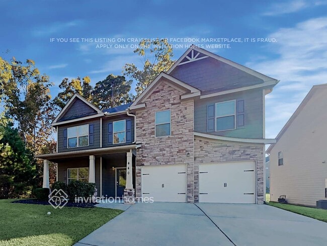 property at 440 Cleburne Pl