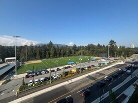 3075 Murray St in Port Moody, BC - Building Photo