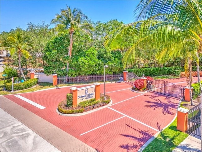 property at 1528 NE Outrigger Landings Dr