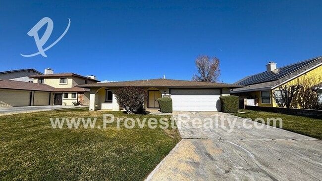 property at 18430 Niagara Dr