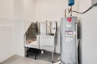 55 N Main St in Rochester, NH - Building Photo - Building Photo