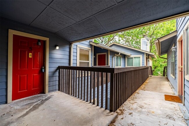 property at 3004 Speedway