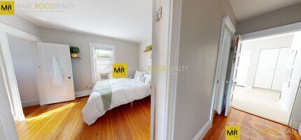 8 Chapman Pl, Unit 2 in Cambridge, MA - Foto de edificio - Building Photo