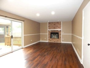 1216 Calico Ave in Naperville, IL - Building Photo - Building Photo