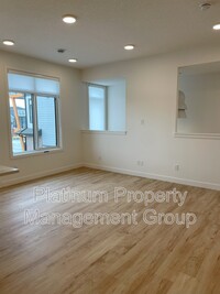 562 Seton Cir SE in Calgary, AB - Building Photo - Building Photo