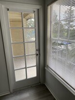 1956 Lake Atriums Cir in Orlando, FL - Building Photo