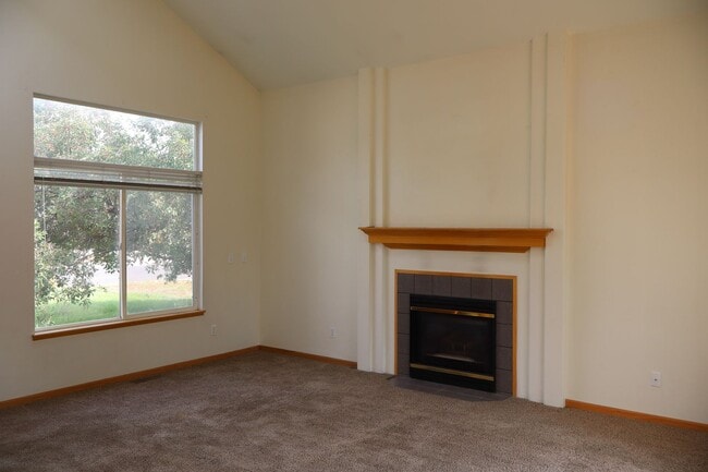 625 Brewer Dr in Fort Collins, CO - Building Photo - Building Photo