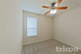 1044 Lufkin Ln in Forney, TX - Building Photo - Building Photo