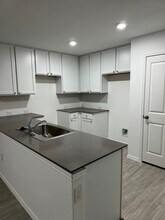 7646 Chancery Gate in San Antonio, TX - Building Photo - Building Photo