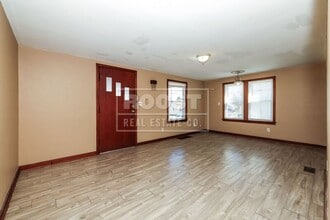 2107 Hillside Ave in Springfield, OH - Building Photo - Building Photo