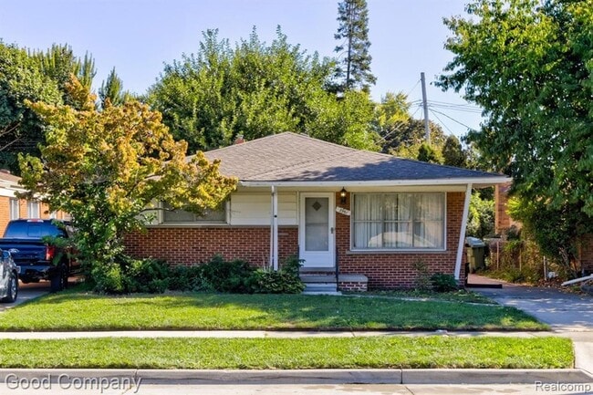 property at 8961 Laurence Ave
