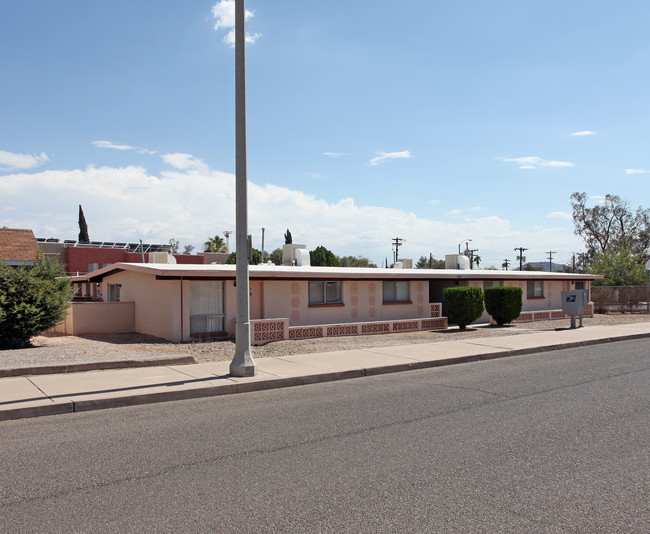 1114 E Adams St in Tucson, AZ - Building Photo - Building Photo