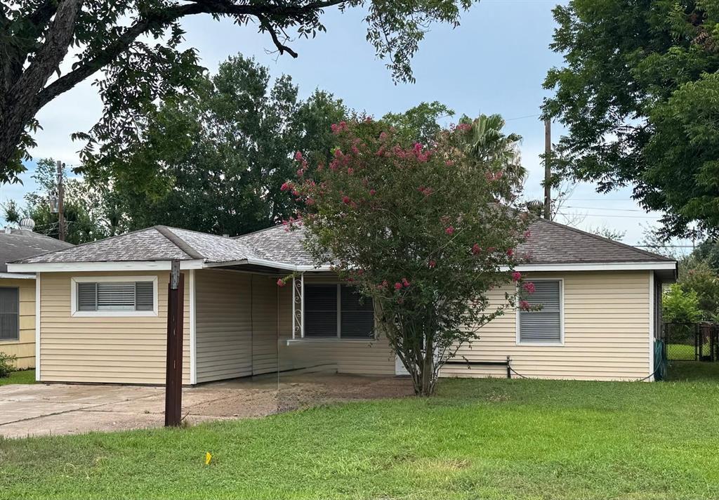 2318 Reinerman St in Houston, TX - Building Photo