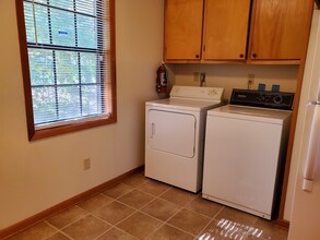 127 Debra Ln, Unit 127 in Ruston, LA - Foto de edificio - Building Photo