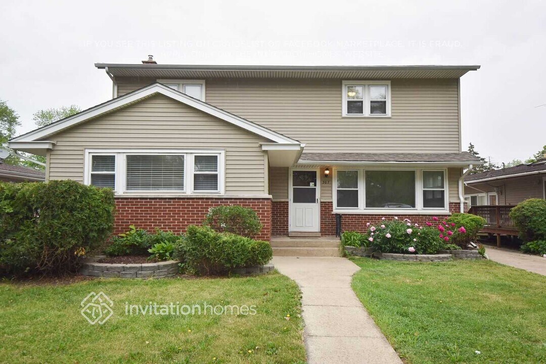 307 Poplar Ave in Bensenville, IL - Building Photo