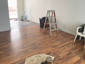 423 Grand Blvd in Wauconda, IL - Building Photo - Building Photo