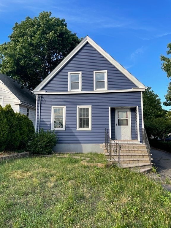 property at 8 Federal Ave