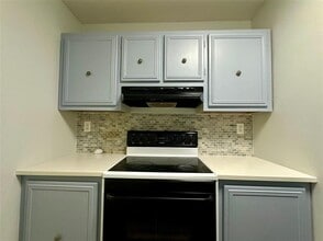 10875 NW 29th Manor in Sunrise, FL - Building Photo - Building Photo