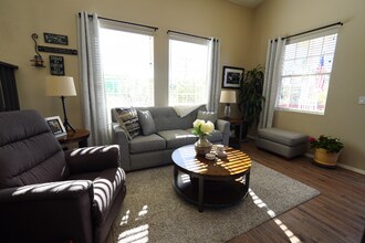 957 Church Ln in Lakeside, AZ - Foto de edificio - Building Photo