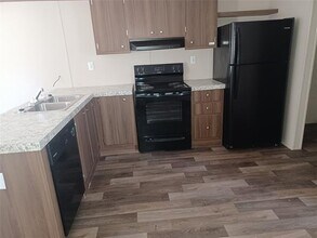 139 Wedgewood Dr in Mabank, TX - Building Photo - Building Photo