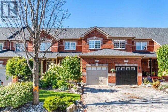 property at 2228 Hummingbird Way
