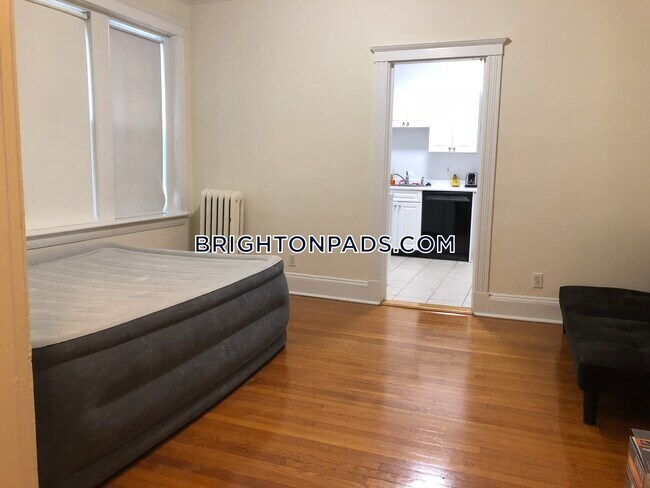 113 Kilsyth Rd