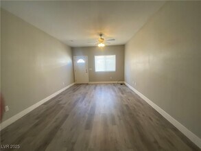 1380 Ogallala St in Pahrump, NV - Building Photo - Building Photo