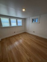 1384 W 83rd St in Cleveland, OH - Building Photo