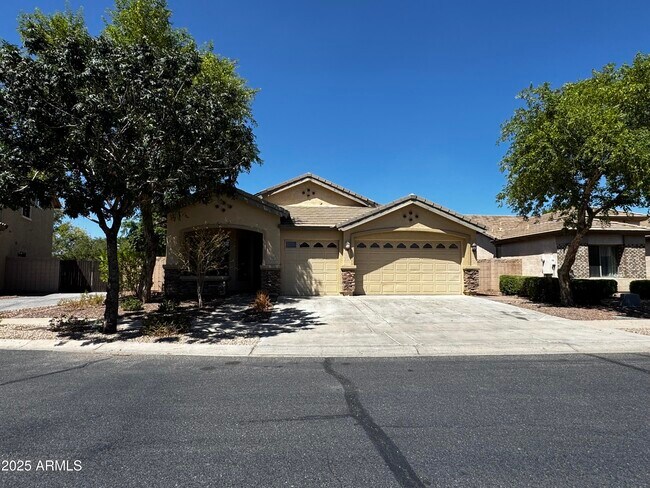 property at 8866 West Myrtle Ave