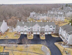 117 N Barrow Pl in Princeton, NJ - Foto de edificio - Building Photo