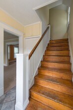 526 S Woodlawn Ave in Bloomington, IN - Building Photo - Building Photo