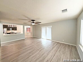 6410 Mineral Bay in San Antonio, TX - Building Photo - Building Photo