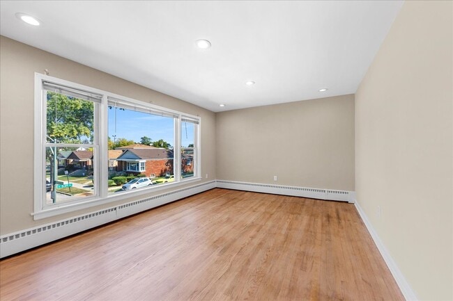 2131 W 53rd Pl in Chicago, IL - Building Photo - Building Photo