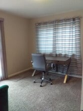 1501 Manitou Blvd in Colorado Springs, CO - Foto de edificio - Building Photo