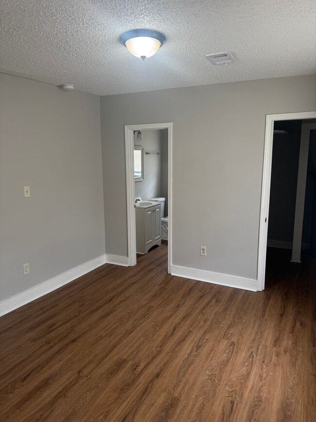 694 Hamilton St in Memphis, TN - Building Photo - Building Photo