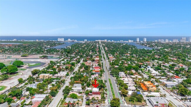 property at 1625 Hollywood Blvd