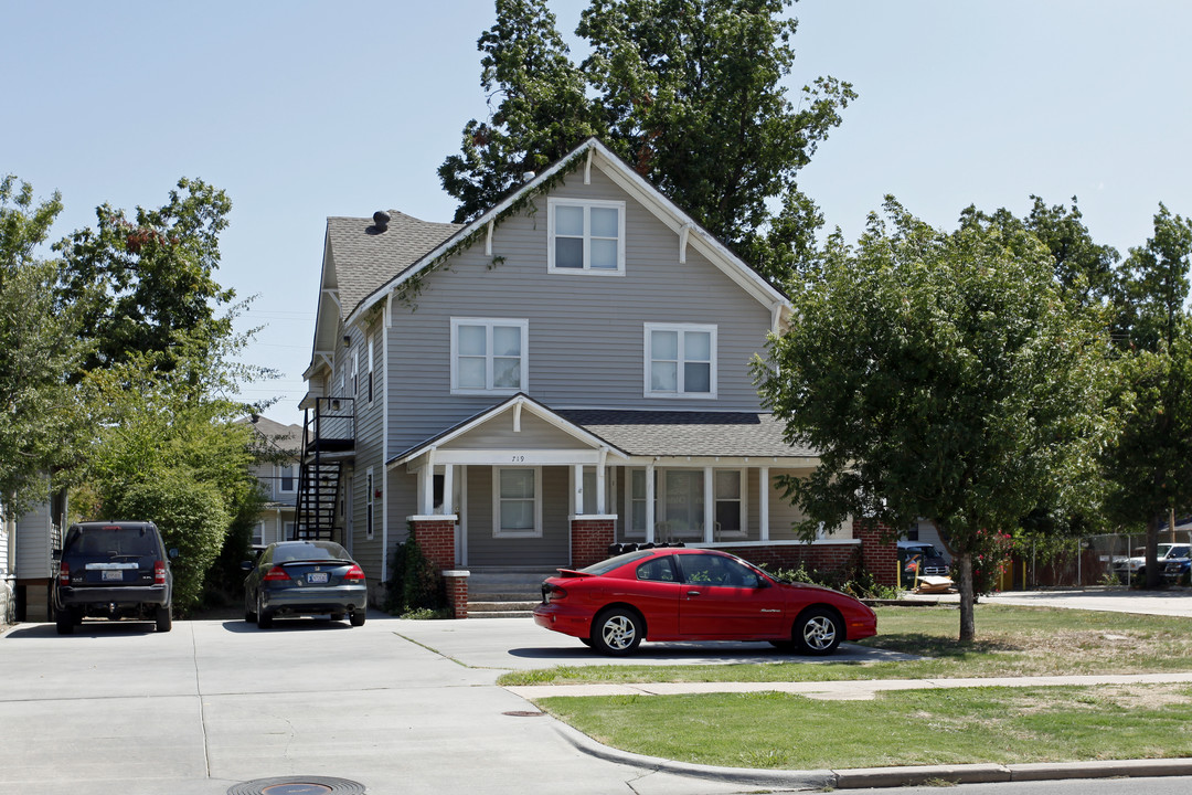 719 Asp Ave in Norman, OK - Building Photo