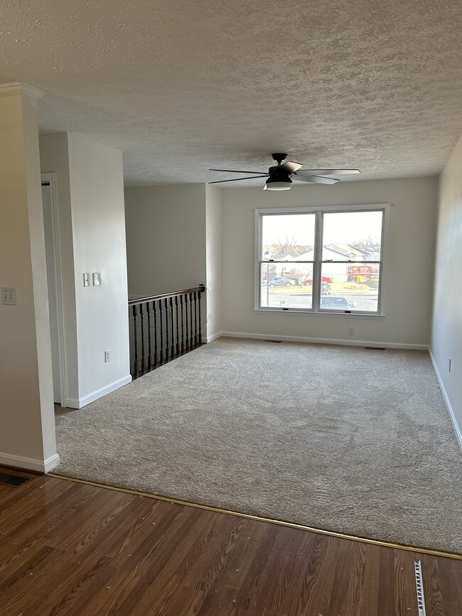 7542 Knoll Acres Rd in Hanover, MD - Building Photo - Building Photo