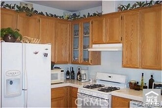 351 N Wedgewood Ln in Orange, CA - Building Photo - Building Photo