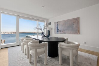 150 Seaport Blvd in Boston, MA - Foto de edificio - Building Photo