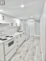 14 Lidstone St in Cambridge, ON - Building Photo