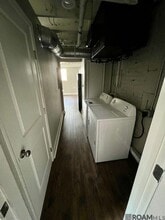 418 E State St, Unit b in Baton Rouge, LA - Building Photo - Building Photo