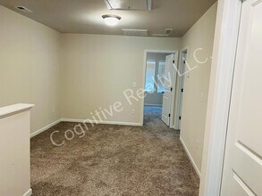 280 Brook Farm Ln in Fuquay Varina, NC - Building Photo - Building Photo