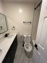 522 E Indian Spring Dr in Silver Spring, MD - Foto de edificio - Building Photo