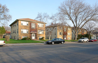 5532-5542 Nicollet Ave in Minneapolis, MN - Building Photo - Building Photo