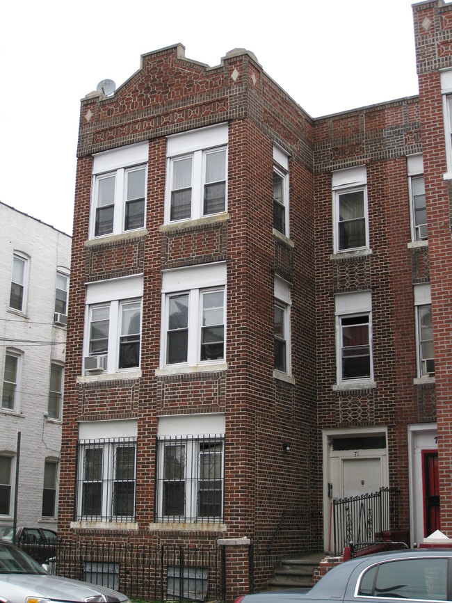 711 Miller Ave in Brooklyn, NY - Building Photo - Building Photo