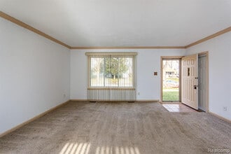 10117 Hamilton St in Belleville, MI - Building Photo - Building Photo