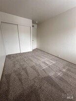 600 Alamo Dr in Vacaville, CA - Building Photo