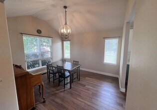 5133 Chambers Creek Loop SE in Olympia, WA - Building Photo - Building Photo
